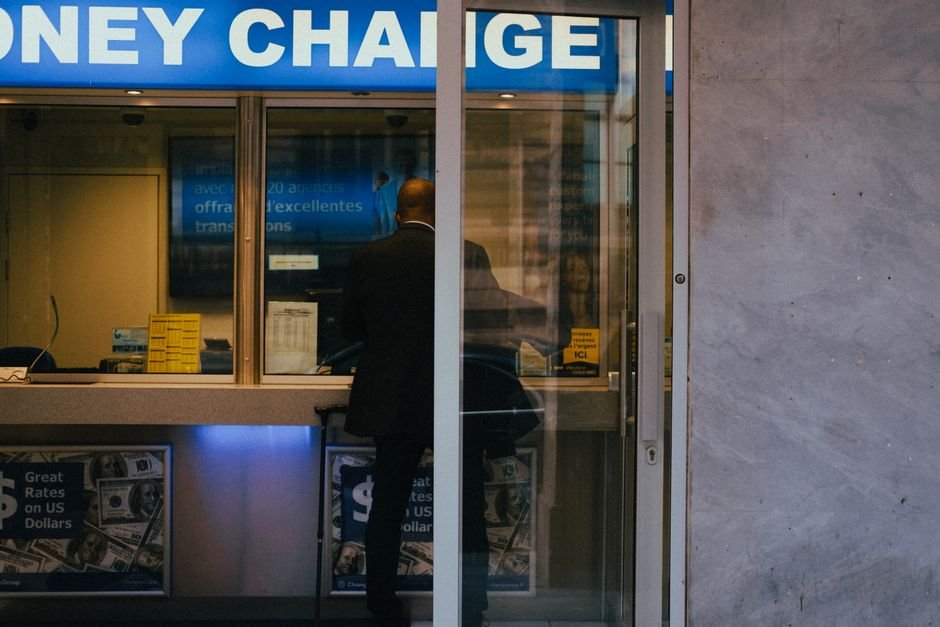 Japan Bank Account for Foreigners 2026: Which Banks Accept Non-Japanese (6 Tested)